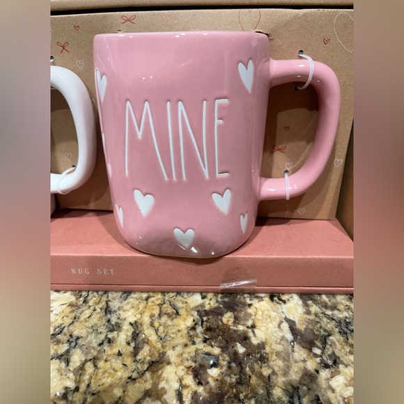 Rae Dunn YOURS and MINE coordinating hearts embossed mugs - Brand new! 🩷 - Picture 3 of 7